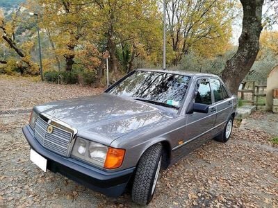 Usata Mercedes 190 1988 Grigio Berlina