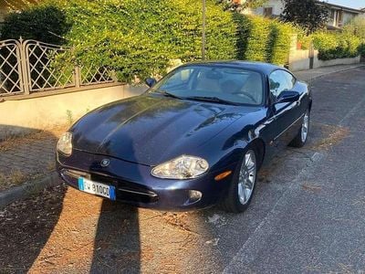 Usata Jaguar XK8 284 CV (208 kW) 1999 Blu/azzurro Coupé