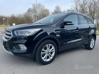 Occasion Ford Kuga S 150 PK (110 kW) 2017 Zwart SUV