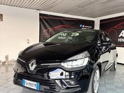 Usata Renault Clio IV Intens 90 CV (66 kW) 2019 Nero Berlina