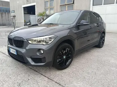 Usata BMW X1 Sport Line 150 CV (110 kW) 2016 Grigio SUV