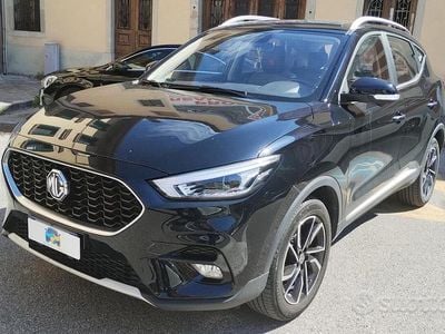 Usado MG ZS Luxury 112 CV (82 kW) 2023 Negro SUV