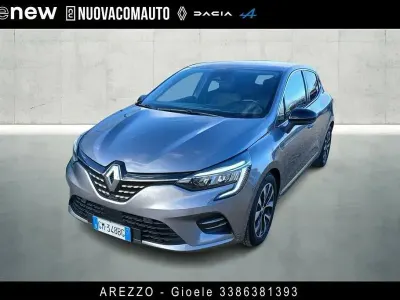 Usata Renault Clio V Intens 101 CV (74 kW) 2023 Grigio Berlina