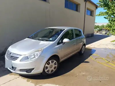 Usata Opel Corsa 69 CV (50 kW) 2007 Utilitaria