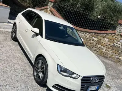 Usata Audi A3 Ambition 105 CV (77 kW) 2013 Berlina