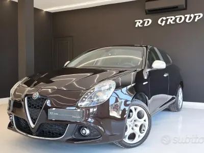 Usata Alfa Romeo Giulietta 120 CV (88 kW) 2019 Nero Utilitaria