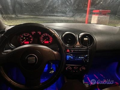 Grigio Usata 2004 Seat Ibiza Berlina | 500 €