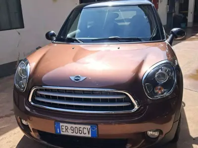 Usata Mini Cooper Paceman 122 CV (89 kW) 2013 Marrone SUV