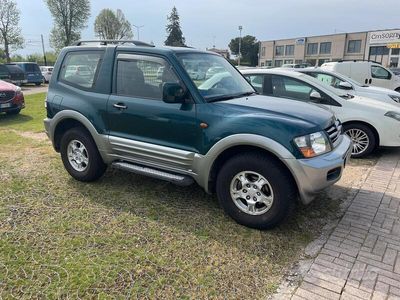 usata Mitsubishi Pajero Pajero 2.5 TD Metal-top