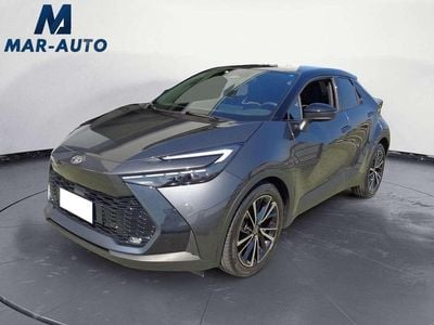 Usata Toyota C-HR Lounge 140 CV (102 kW) 2024 Grigio SUV