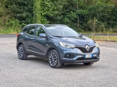 Usata Renault Kadjar Life 140 CV (102 kW) 2019 Grigio SUV