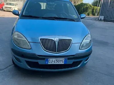 Usata Lancia Ypsilon