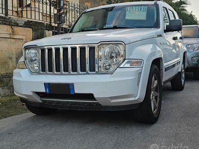 Usata Jeep Cherokee 200 CV (147 kW) 2012 Bianco SUV