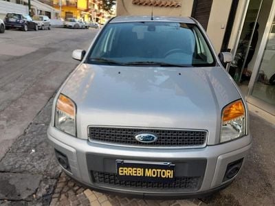 Usata Ford Fusion 68 CV (50 kW) 2007 Grigio Berlina