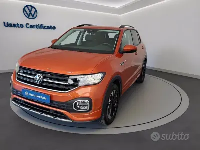 Usata VW T-Cross Sportline 95 CV (69 kW) 2023 Rosso SUV