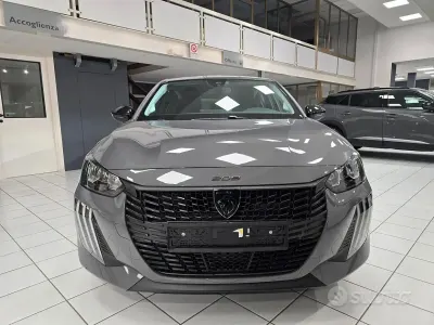Usata Peugeot 208 Active 75 CV (55 kW) 2024 Grigio Utilitaria