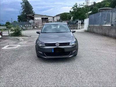 Usata VW Polo Highline 85 CV (62 kW) 2011 Grigio Utilitaria