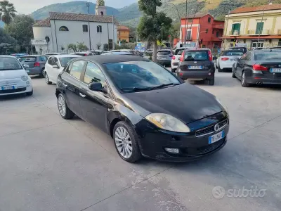 Usata Fiat Bravo Dynamic 120 CV (88 kW) 2008 Nero Utilitaria