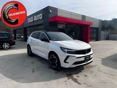 Usata Opel Grandland X Ultimate 130 CV (95 kW) 2024 Bianco SUV