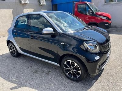 Usata Smart ForFour Passion 71 CV (52 kW) 2016 Nero Utilitaria