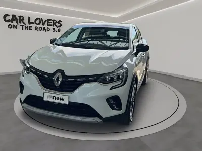 Usata Renault Captur Intens 101 CV (74 kW) 2023 Qnc bianco nacre' SUV