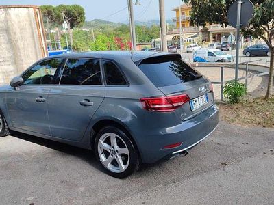 Usata Audi A3 Ambiente 116 CV (85 kW) 2018 Grigio Berlina
