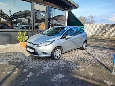 Usata Ford Fiesta 82 CV (60 kW) 2008 Grigio Utilitaria