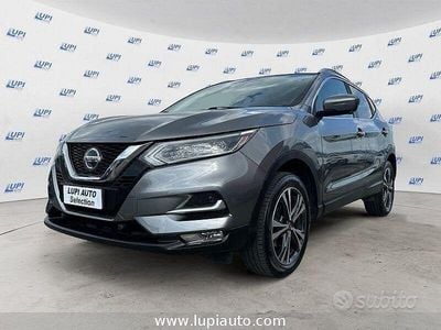 Usata Nissan Qashqai N-Connecta 110 CV (80 kW) 2018 Grigio SUV