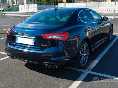 Usata Maserati GranSport 350 CV (257 kW) 2020 Bluazzurro Berlina