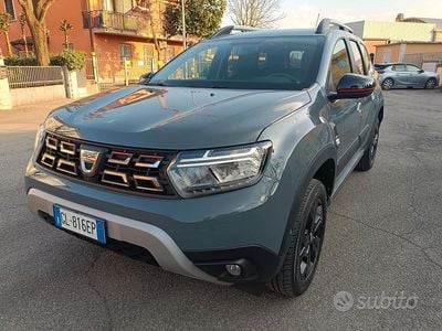 Usata Dacia Duster Extreme 100 CV (73 kW) 2022 Grigio SUV