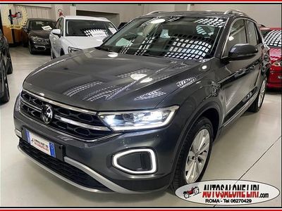 Usata VW T-Roc Style 150 CV (110 kW) 2023 Grigio SUV