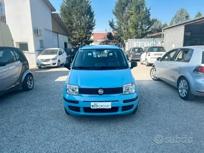 Usata Fiat Panda Dynamic 77 CV (56 kW) 2011 Bluazzurro Utilitaria