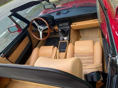 Usata Alfa Romeo Spider 106 CV (77 kW) 1991 Rosso Cabrio