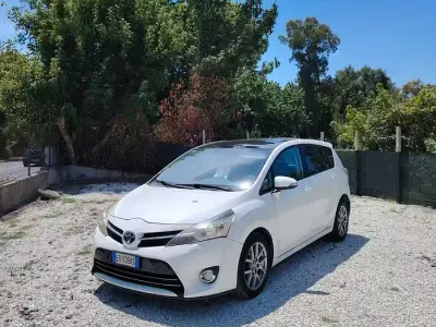 Usata Toyota Verso