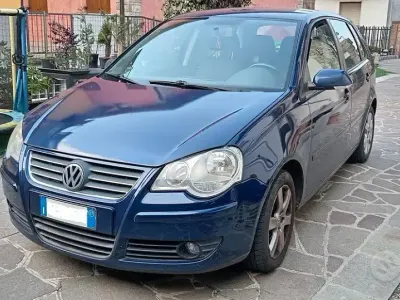 Begagnad VW Polo 69 HK (50 kW) 2007 Halvkombi