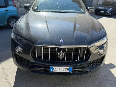 Usata Maserati Levante GranLusso 250 CV (183 kW) 2020 SUV