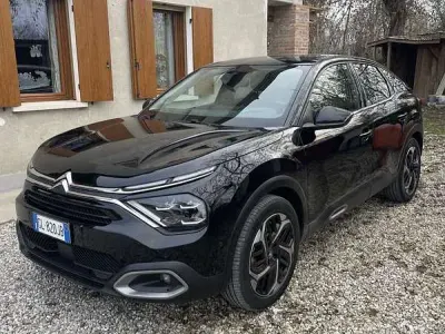 Begagnad Citroën C4 PureTech 131 HK (96 kW) 2022 Sedan