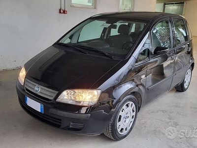 Usata Fiat Idea 90 CV (66 kW) 2008 Nero Monovolume