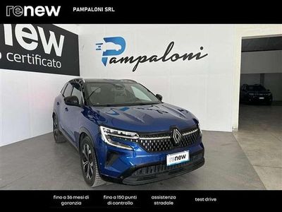 Usata Renault Austral Techno 200 CV (147 kW) 2023 Blu scuro SUV