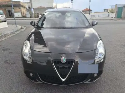 Usata Alfa Romeo Giulietta Distinctive 105 CV (77 kW) 2010 Utilitaria