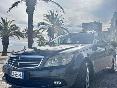 Mercedes C200