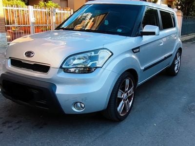 Usata Kia Soul 126 CV (92 kW) 2011 Grigio SUV