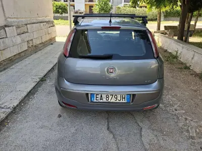 Usata Fiat Grande Punto 77 CV (56 kW) 2010 Utilitaria