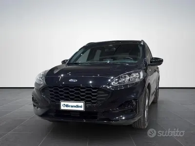 Usata Ford Kuga ST-Line 152 CV (111 kW) 2023 Nero SUV