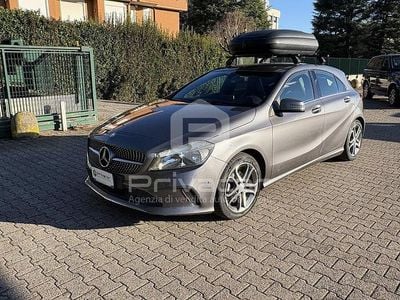 Usata Mercedes A180 Business 109 CV (80 kW) 2016 Grigio Berlina