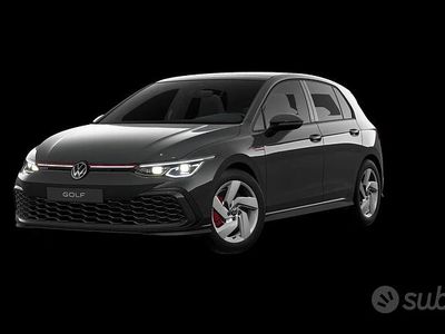 Usata VW Golf VIII GTI 333 CV (244 kW) 2024 Grigio Berlina