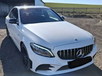 Usata Mercedes C43 AMG AMG 390 CV (286 kW) 2019 Bianco Berlina