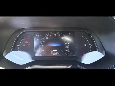 Usata Renault Clio Techno 100 CV (73 kW) 2023 Bianco Utilitaria