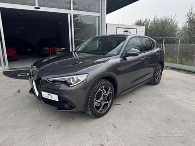 Usata Alfa Romeo Stelvio Super 210 CV (154 kW) 2018 Grigio SUV