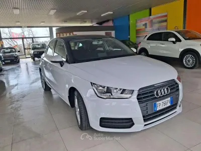 Occasion Audi A1 Sportback Ambiente 95 ch (69 kW) 2018 Blanc Citadine